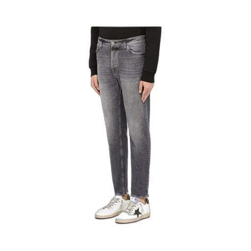 Ankle Jeans