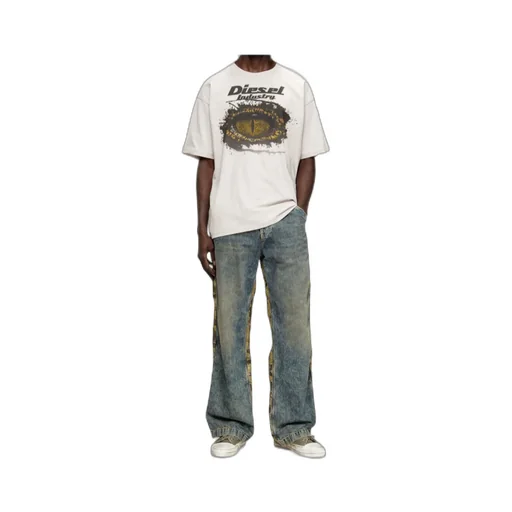 Graphic-Print Short-Sleeve T-Shirt