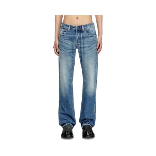 1985 Larkee Straight-Leg Jeans