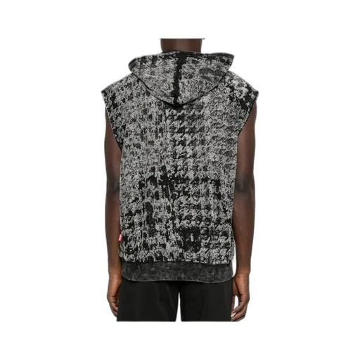 Kangaroo Pocket Hooded Vest