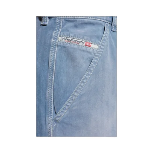 D-Touch Cargo Wide-Leg Jeans