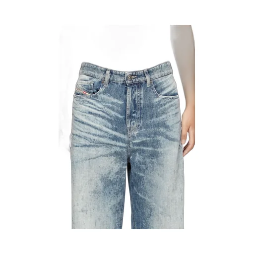 Logo Patch Wide Leg Jeans