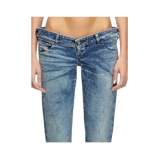 D-Waisty Low-Waisted Jeans