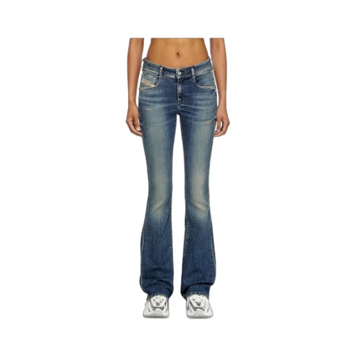 1969 D-Ebbey Distressed Bootcut Jeans
