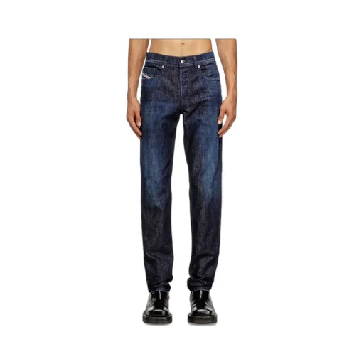 D-Finitive Regular Jeans