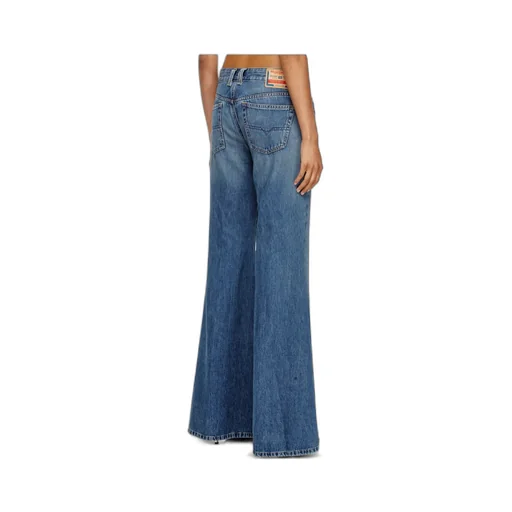 D-Bleess Flared Jeans