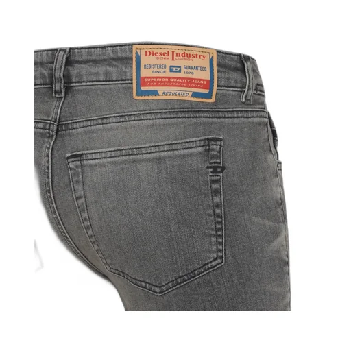Five-Pocket Design Flared Jeans