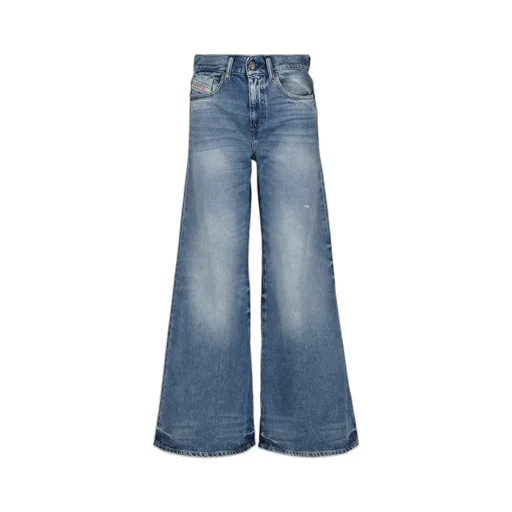 Wide-Leg Distressed Jeans