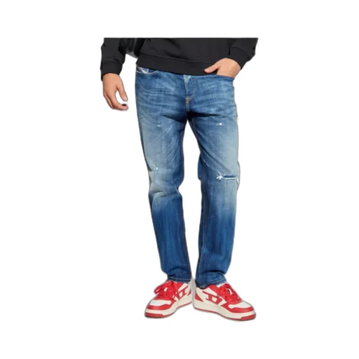 D-Finitive Distressed Jeans