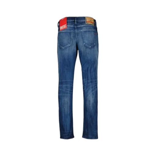 D-Strukt Straight Leg Distressed Jeans