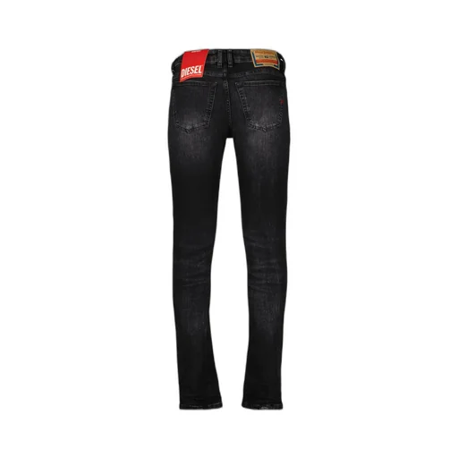 Logo-Patch Distressed Jeans