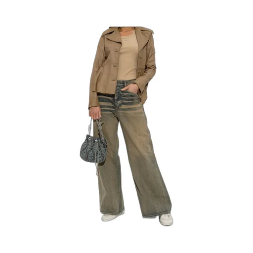 Button-Fastening Flared Leather Jacket