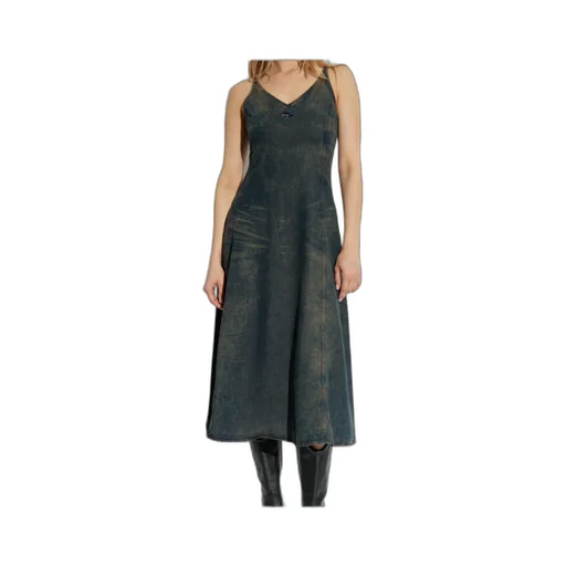 De-Beld-S V-Neck Denim Dress