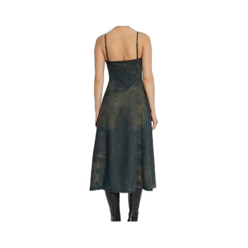 De-Beld-S V-Neck Denim Dress