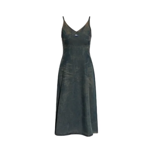De-Beld-S V-Neck Denim Dress