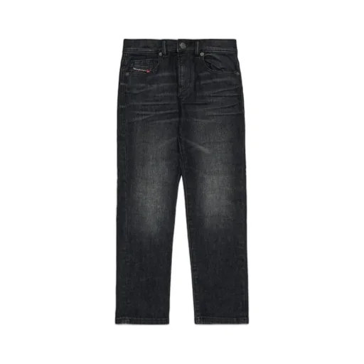 Straight-Leg Jeans
