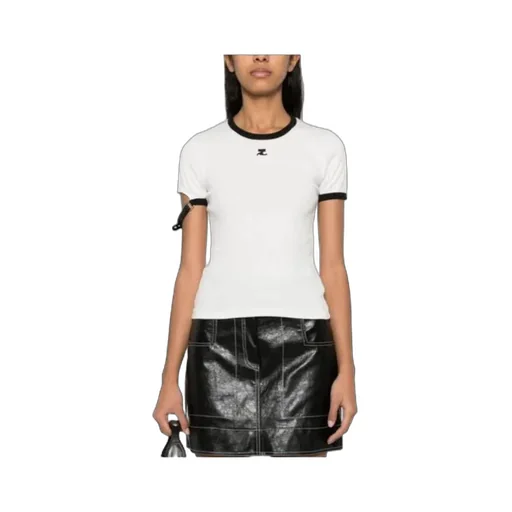 Buckle Contrast T-Shirt