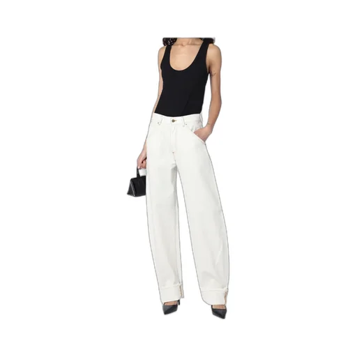 Wide-Leg Jeans