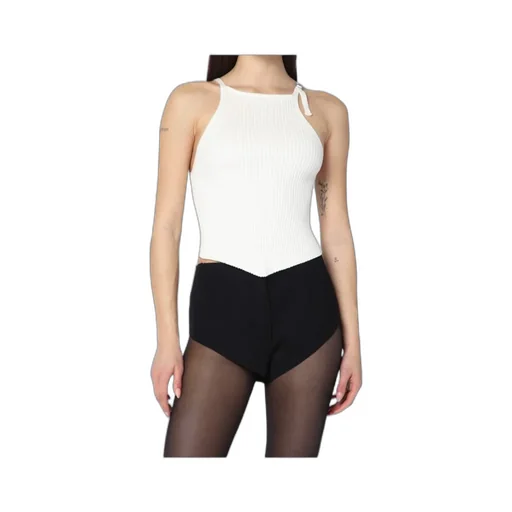 Ribbed Top With Pointed Hem