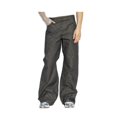 Belt-Loop Jeans