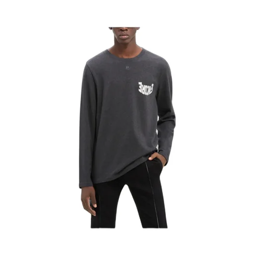 Crewneck Long-Sleeve T-Shirt