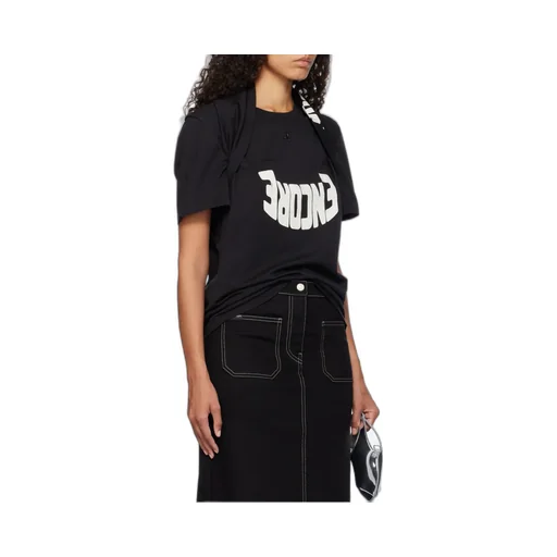 Short-Sleeved T-Shirt