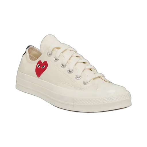 Chuck '70 Small Red Heart Low-Top Sneakers