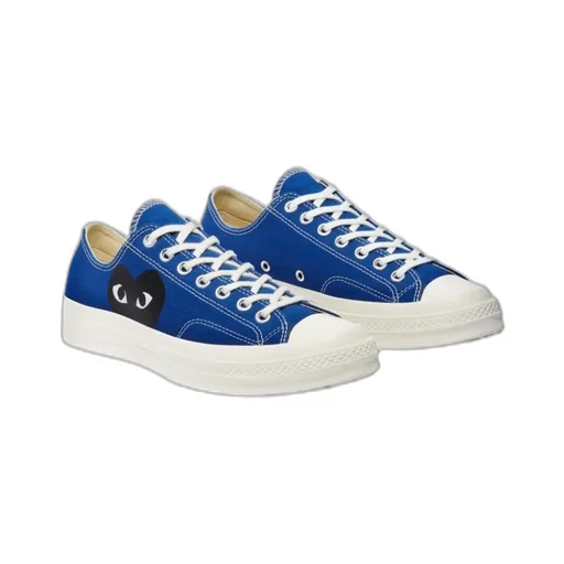 Lace-Up Low-Cut Sneakers