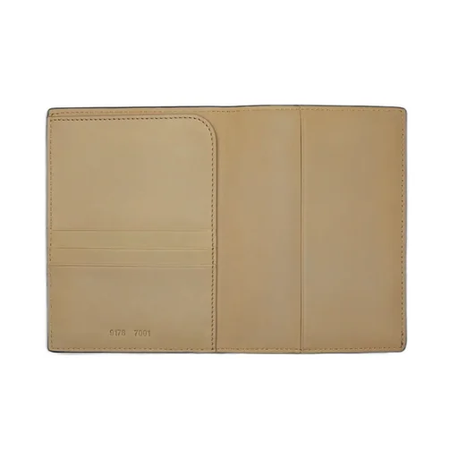 Pebble Texture Billfold Cardholder