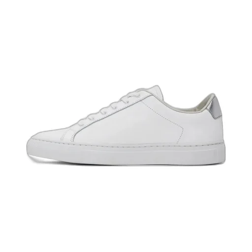 Retro Classic Sneakers