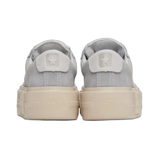 Chuck Taylor All Star Cruise Low Top Sneakers