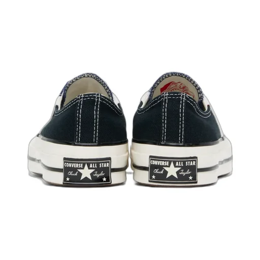 Logo-Lacing Low-Cut Casual Shoes