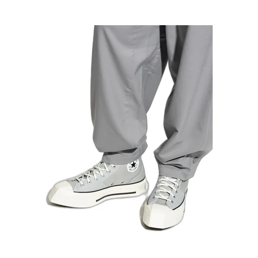 Chuck 70 De Luxe Squared Sneakers