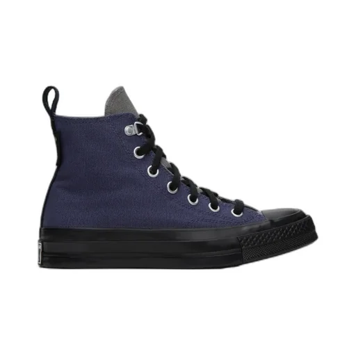 Side Logo High-Top Skate Shoes