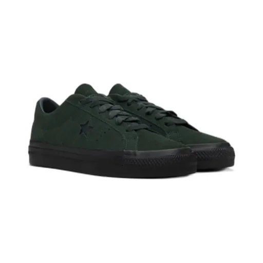 Star Pattern Low-Cut Skate Shoes