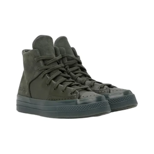 Logo Decorated High-Top Skate Shoes