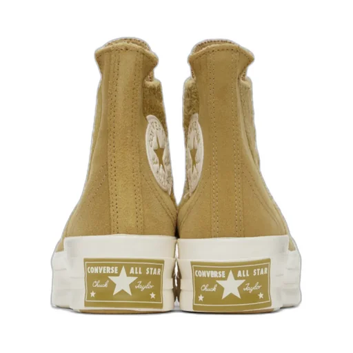 Logo Sticker High-Top Skate Shoes