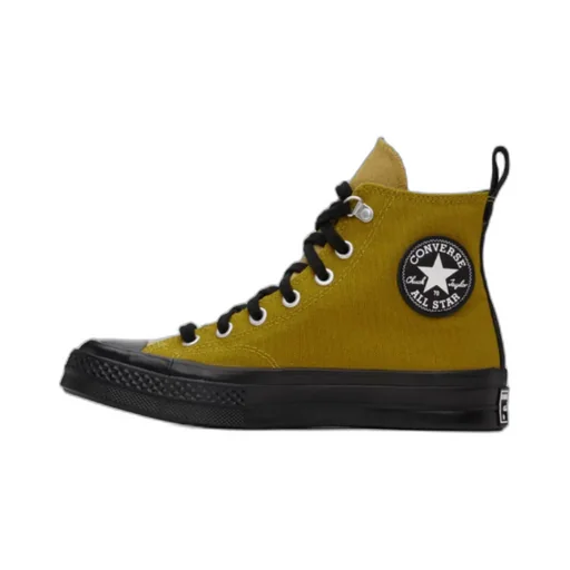 Logo Sticker High-Top Skate Shoes