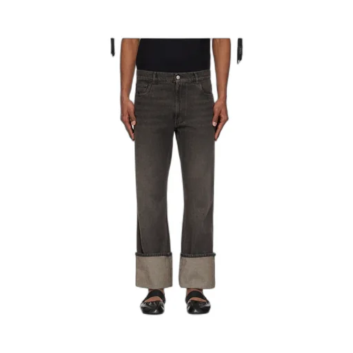 Loose-Fit Boyfriend Jeans