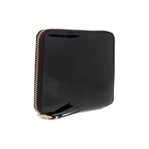 Wallet Patent Polka Dot Zipped Wallet