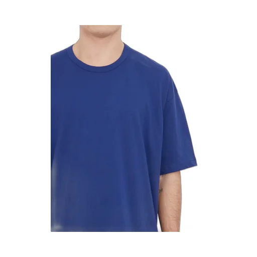Short-Sleeved T-Shirt