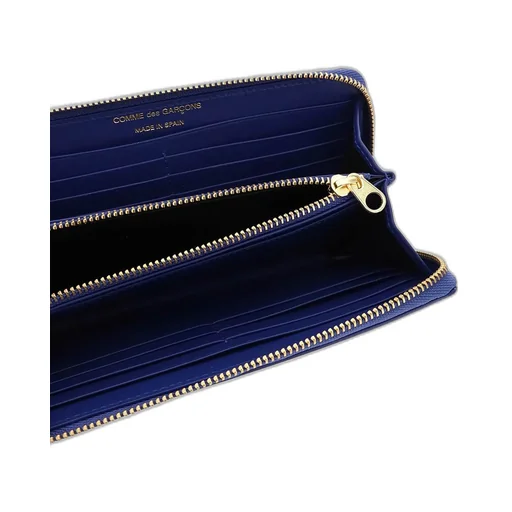 Polka Dot Zipped Wallet