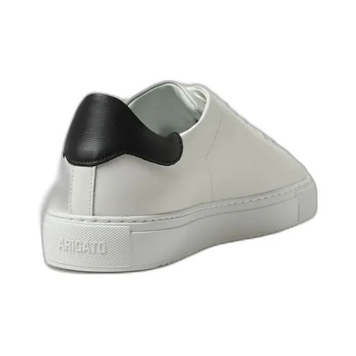 Clean 90 Low-Top Sneakers