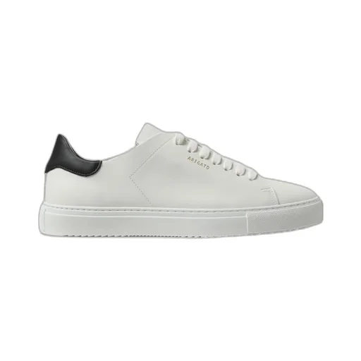 Clean 90 Low-Top Sneakers
