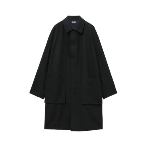 Long-Sleeved Windbreaker