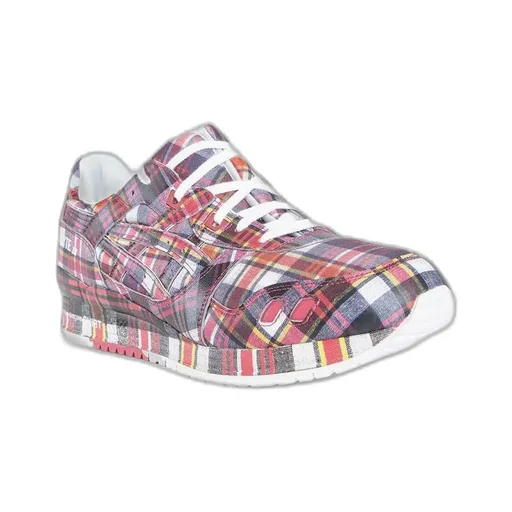 Lace-Up Casual Shoes