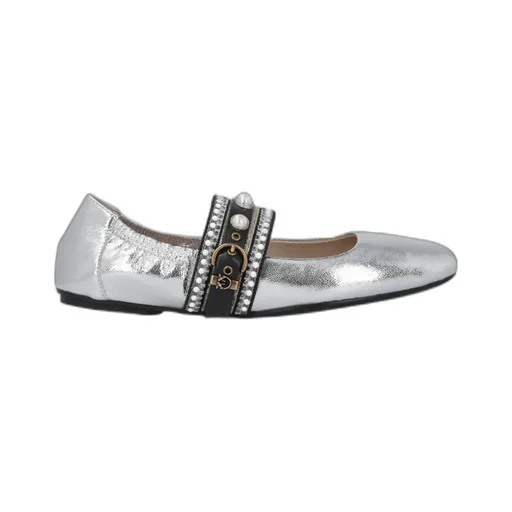 Square-Toe Mary Janes