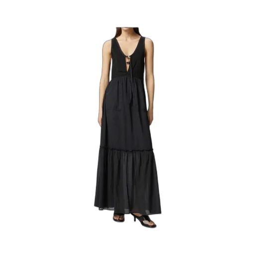 Long Sleeveless Dress