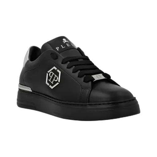Hexagon Lo-Top Sneakers