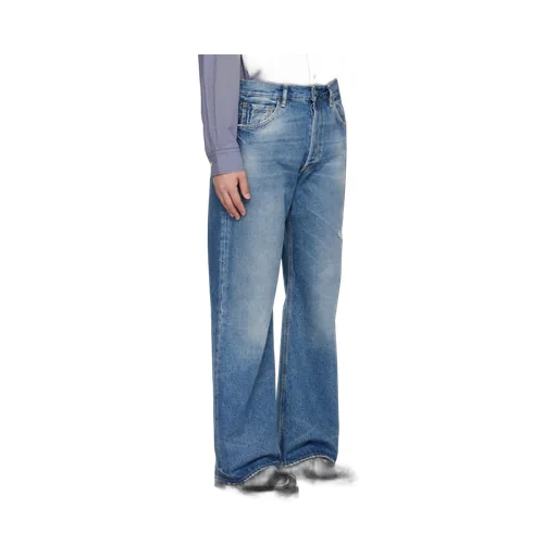 2021M Straight-Leg Loose-Fit Jeans